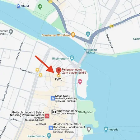 Seenest 'zum Blauen Schild' Mit Parkplatz