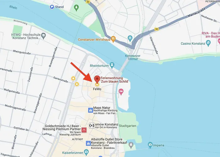 Seenest 'zum Blauen Schild' Mit Parkplatz