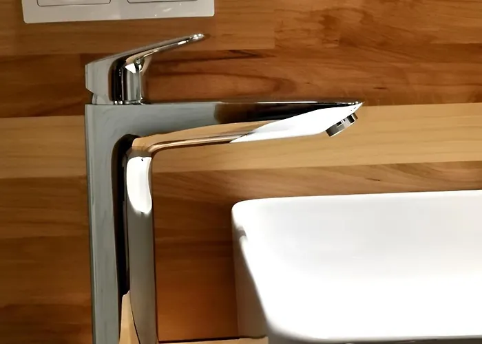 Seenest 'zum Blauen Schild' Mit Parkplatz Konstanz